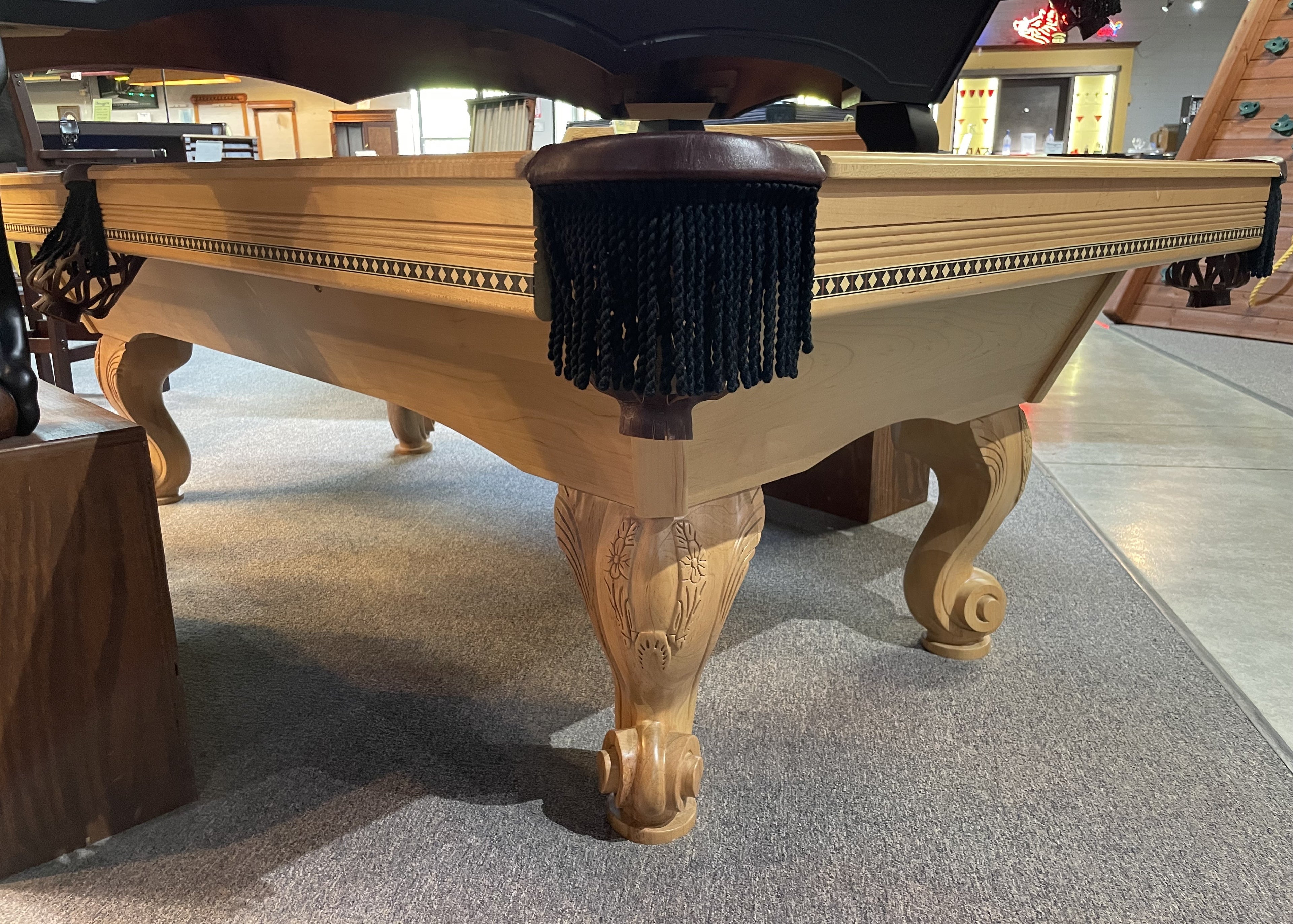 8ft Coronet (Showroom model) AS-IS