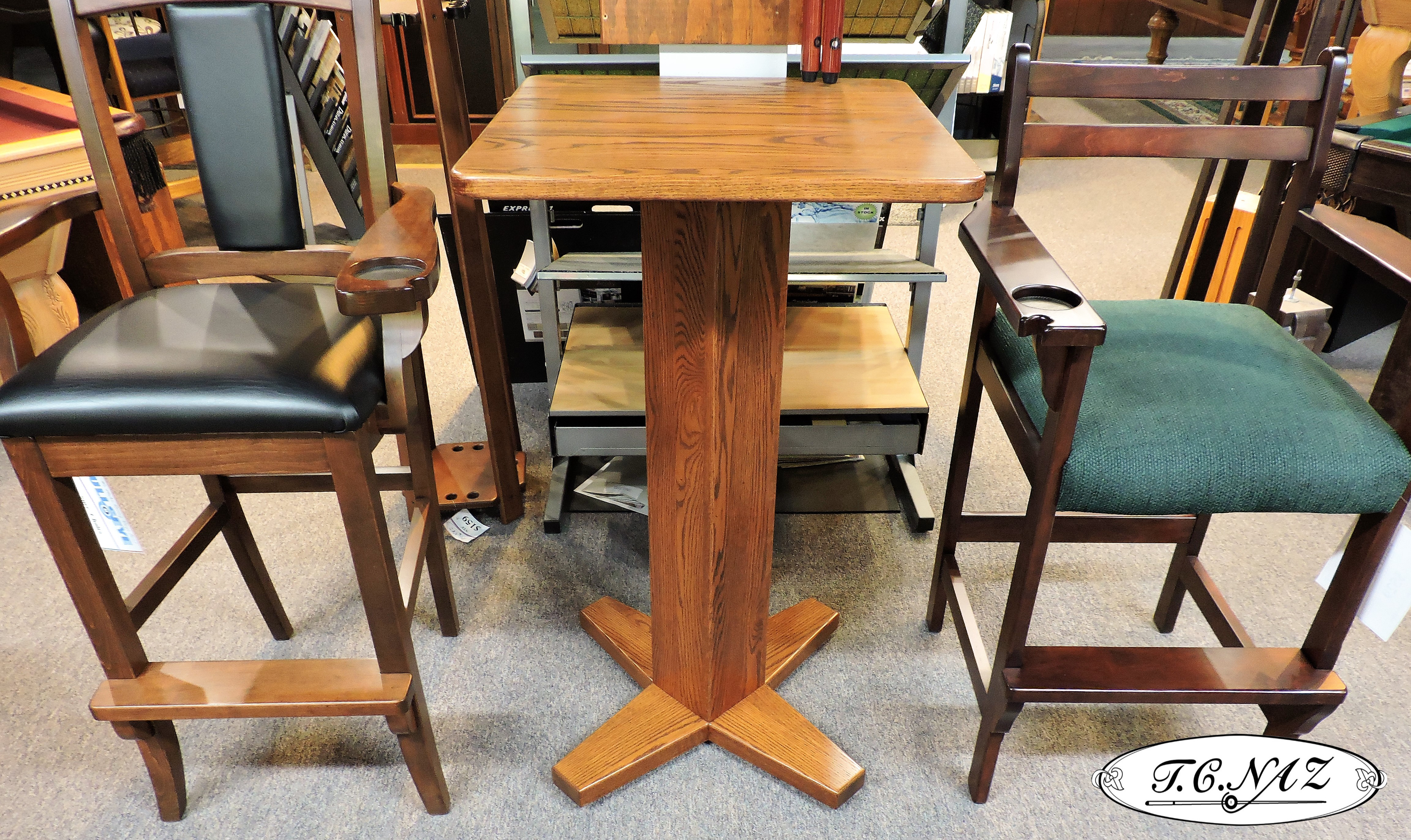 TCNAZ oak pub table