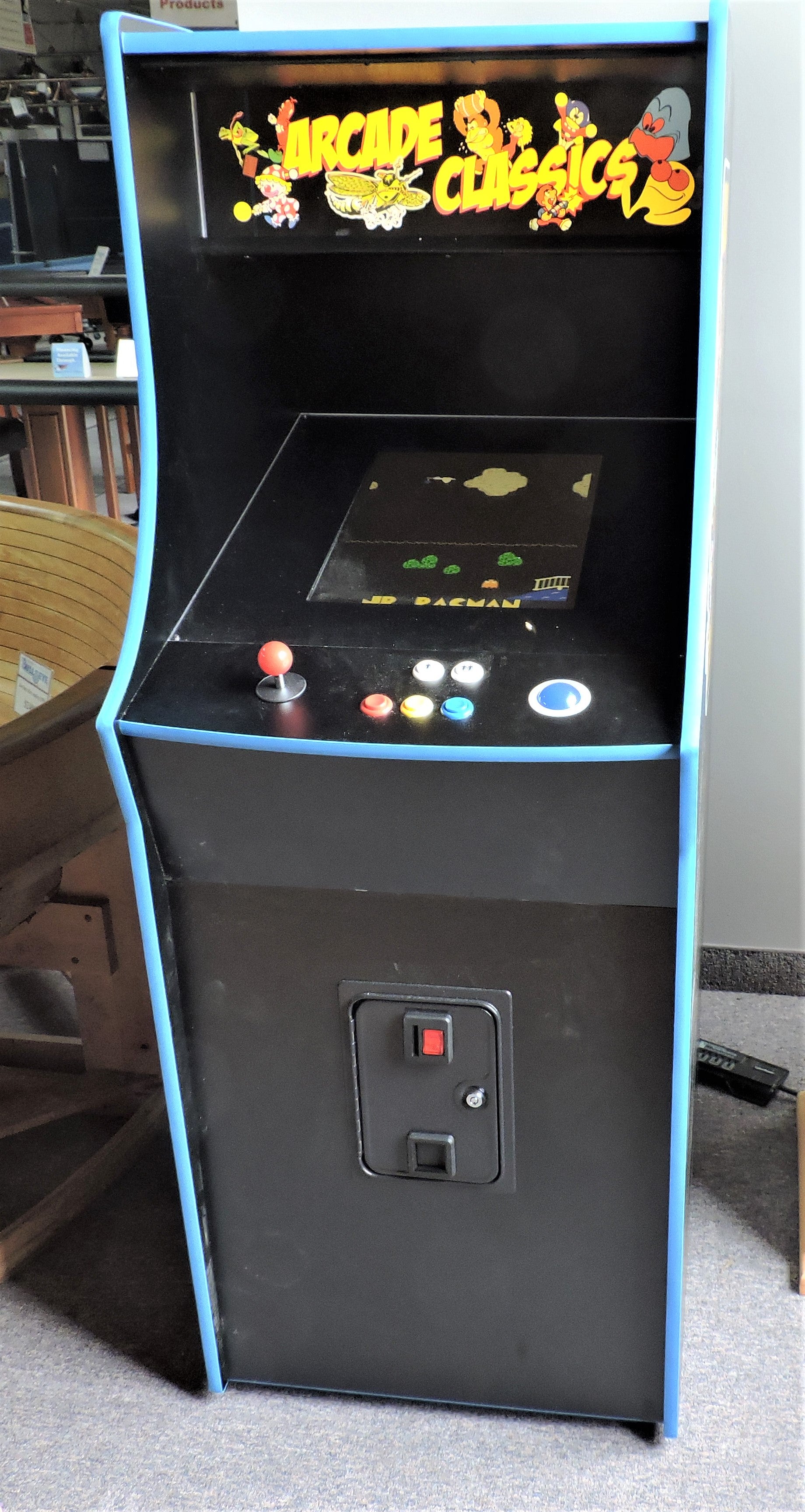 Last Remaining Arcade Classic stand alone video arcade game system Showroom model AS-IS