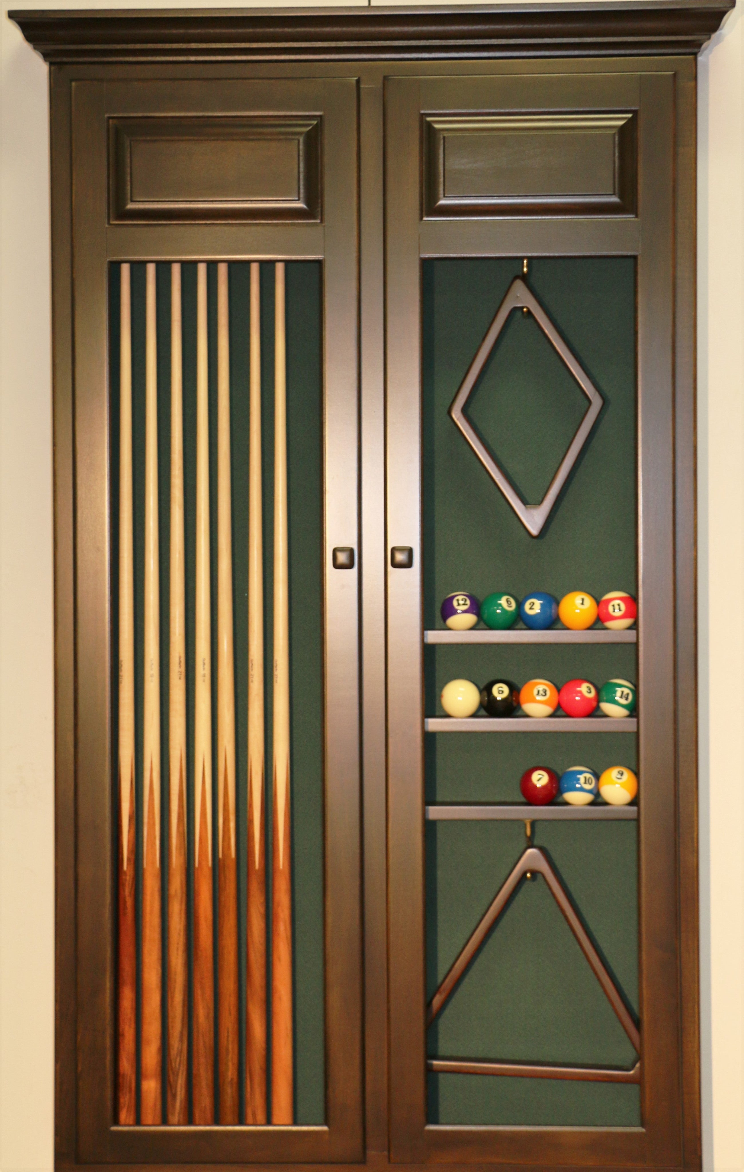 Cue Combo Cabinet